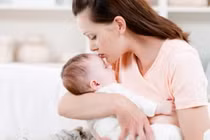 Có kháng thể COVID-19 trong sữa của những bà mẹ được tiêm chủng