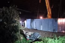 Tài xế trong vụ án lật xe container bị khởi tố