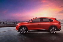 Sản xuất pin thể rắn, VinFast xác lập bước đi chiến lược cho xe điện