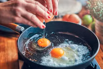 Chế biến trứng giúp chất dinh dưỡng dễ tiêu hóa