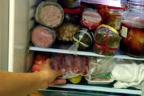 Dấu hiệu nhận biết thức ăn nên bỏ