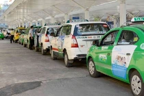 Xe buýt, xe taxi, xe khách tại TPHCM được phép hoạt động trở lại từ ngày 5/10/2021