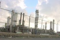 Khảo sát dự báo tăng lượng khí thải CO2 từ các nhà máy lọc dầu