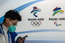 FBI kêu gọi vận động viên để điện thoại ở nhà khi dự Olympic Bắc Kinh