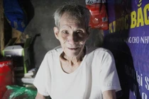 Cuộc sống trong căn nhà 3 m2 ở phố cổ Hà Nội