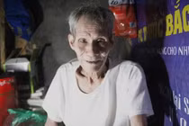 Cuộc sống trong căn nhà 3 m2 ở phố cổ Hà Nội