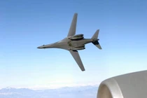 Biên đội B-1B Lancer Mỹ diễn tập ném bom ở Estonia, răn đe Nga