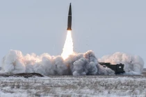 Video ""Hỏa thần" Iskander Nga diễn tập chiến đấu