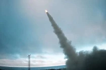 Saab và Boeing thử nghiệm thành công Bom kích thước nhỏ phóng từ mặt đất