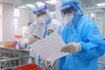 Ngày 21/4: 59 tỉnh thành ghi nhận 12.029 ca, Hà Nội xuống dưới 1000 ca