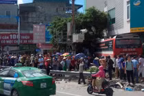 Xe khách đâm hàng loạt ô tô, xe máy tại Quảng Ninh, 5 người thương vong