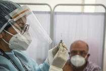 Peru đột ngột dừng thử nghiệm lâm sàng vaccine Covid-19 của Trung Quốc
