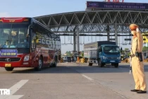 Việc khôi phục hoạt động vận tải hành khách được Bộ GTVT áp dụng ở các địa phương nới lỏng giãn cách xã hội (Ảnh: Quân Đỗ).