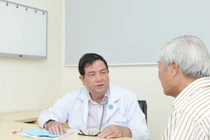 Cần một “chiến lược” quản lý nguồn nhân lực bác sĩ