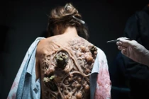 "﻿Hố Địa Ngục" sẽ khởi chiếu tại Việt Nam 