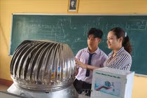 Tạo nước nóng từ quả cầu gió