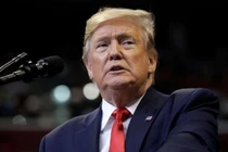 Trump ký luật về Hong Kong