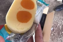 Tạm giữ 16.000 sản phẩm bánh kẹo không rõ nguồn gốc, có cả "Trung thu trứng chảy" đang rất hot