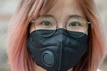 Khẩu trang có van gây lây nhiễm chéo?