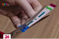 Chủ tịch Hà Nội yêu cầu xử nghiêm vụ cắt đôi que thử HIV, viêm gan B