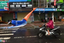 Bão số 2 đổ bộ, miền Bắc mưa lớn