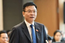 Lùm xùm đấu giá đất, Bộ trưởng Tư pháp nói: “Không dám kết luận đúng hay không”