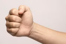 Giải mã ngón tay và mức độ bệnh Covid-19