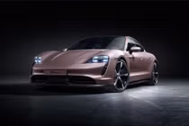 Porsche chính thức ra mắt phiên bản Taycan dẫn động cầu sau, giá từ 4,76 tỷ đồng