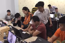 Trục xuất 35 người Trung Quốc tổ chức đánh bạc qua mạng Internet