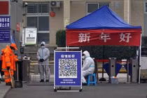 Để một phụ nữ sảy thai trong dịch Covid-19, nhiều quan chức y tế TQ bị sa thải