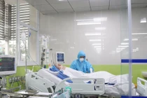 Bệnh viện Chợ Rẫy chi viện các bệnh viện điều trị Covid-19 tại TPHCM