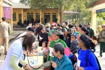 “Hành trình gieo yêu thương” của Hội Thầy thuốc Trẻ TPHCM tại Hà Giang 