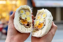 Gil Lê bị gọi tên trong tranh cãi bánh bao giá… 90k/chiếc