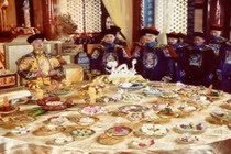 Vua chúa xưa coi trọng ăn sạch, tránh ngộ độc thế nào?