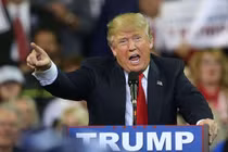 Tại sao Trung Quốc bất ngờ ‘nã pháo’ thuế khiến ông Trump nổi giận?