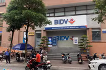 Nổ súng cướp chi nhánh BIDV ở Hà Nội