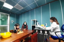  Nói ngọng do nghe kém