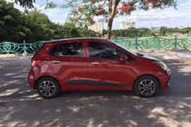 'Treo xe' hàng tháng trời, tài xế Grab ngậm ngùi rao bán xe, lấy tiền trả nợ