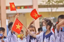 Hơn 10 địa phương lùi lịch tựu trường, không khai giảng năm học mới