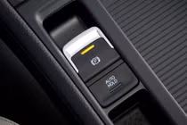 Phanh tay điện tử và những điều cần biết