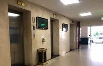 Khởi tố người đàn ông 65 tuổi dâm ô cháu bé ở thang máy chung cư