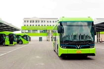 VinBus chính thức vận hành xe buýt điện thông minh đầu tiên tại Việt Nam