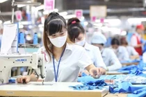 Tranh cãi trái chiều về lương tối thiểu giờ