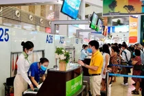 Giá vé máy bay sau Tết tăng cao