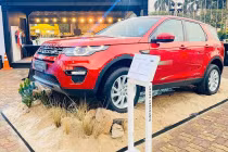 Cùng Land Rover Việt Nam trải nghiệm Above and Beyond Tour tại Hà Nội