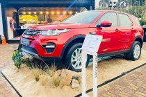 Cùng Land Rover Việt Nam trải nghiệm Above and Beyond Tour tại Hà Nội