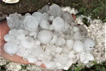 Thời tiết bất thường, tháng 4 lạnh nhất trong 50 năm