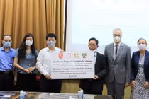 190.000 kít xét nghiệm Covid-19 Đức tặng Việt Nam