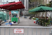 Hà Nội tìm người đến 5 địa điểm liên quan ca nghi nhiễm