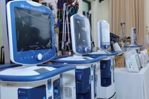 Máy thở dòng cao Puritan Bennett 980.